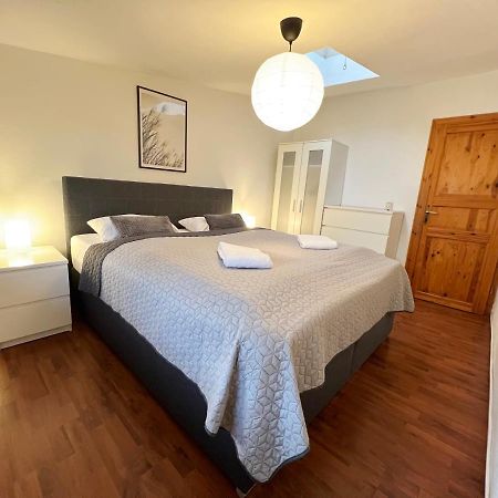 Appartamento 85Qm - Zentrale Lage - Parkplatz Gottinga Esterno foto